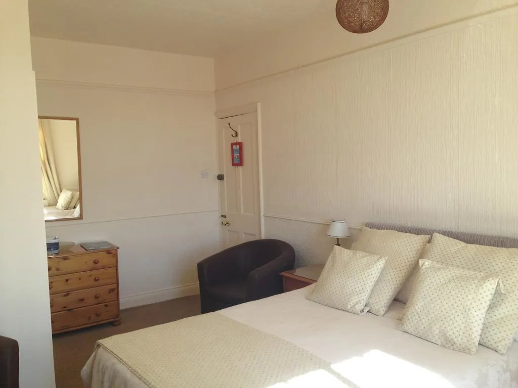 Rounton House Bed and Breakfast Robin Hood's Bay 0*,  Storbritannien