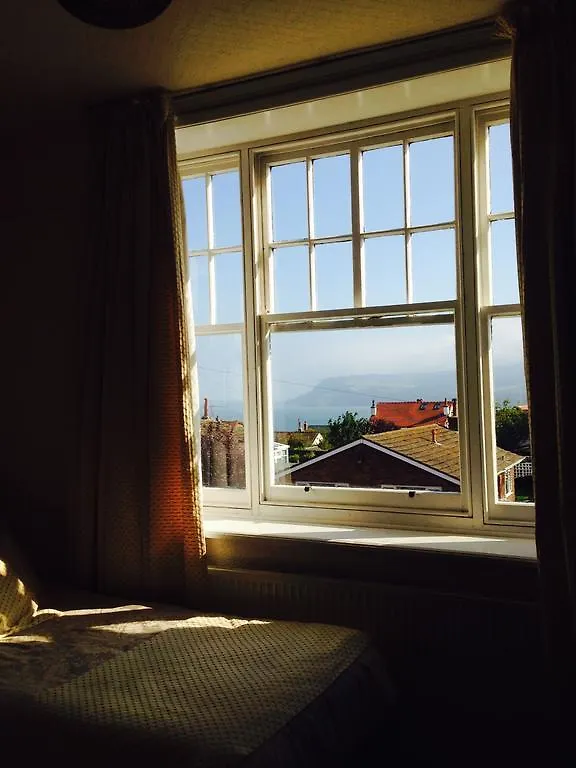 Rounton House Bed and Breakfast Robin Hood's Bay 0*,  Storbritannien